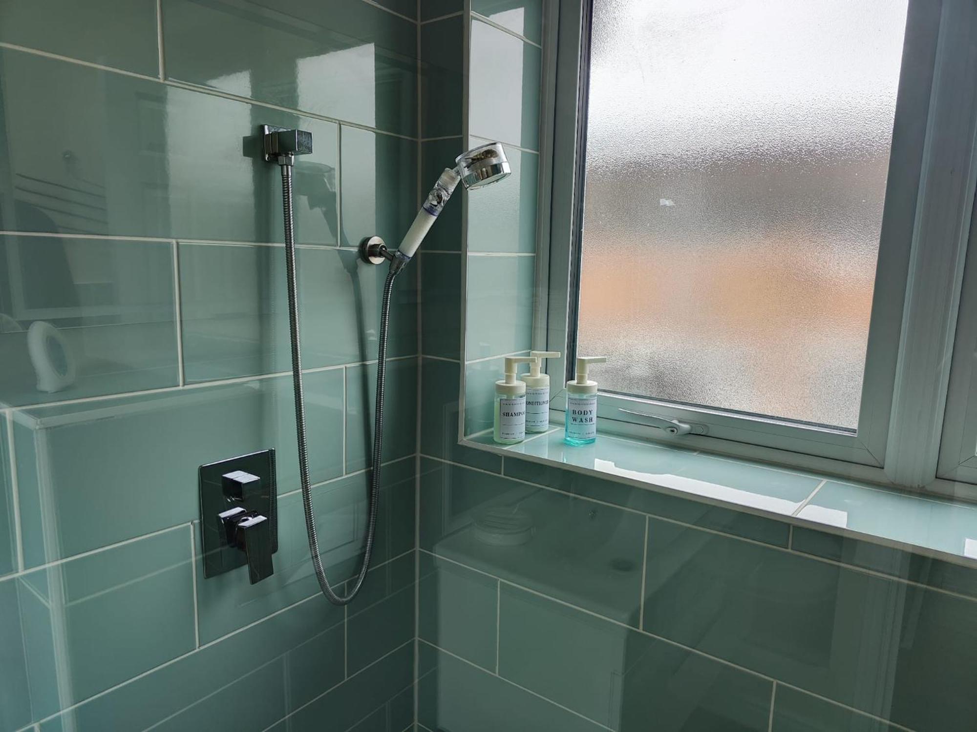 Clifton House O2 & Excel Rooms With Private Bathroom And Breakfast Option 伦敦 外观 照片